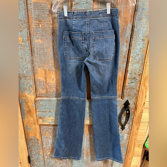 Women's We The Free Jeans 24 x 32 - Picture 3 of 8